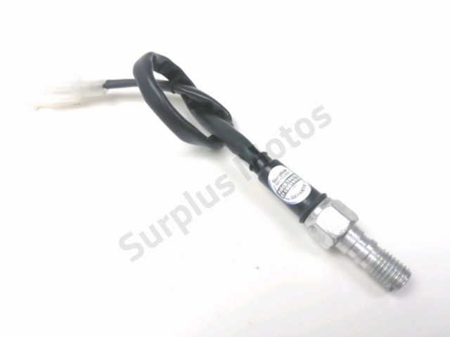 Contacteur de stop avant occasion VENT DERAPAGE SM 2024