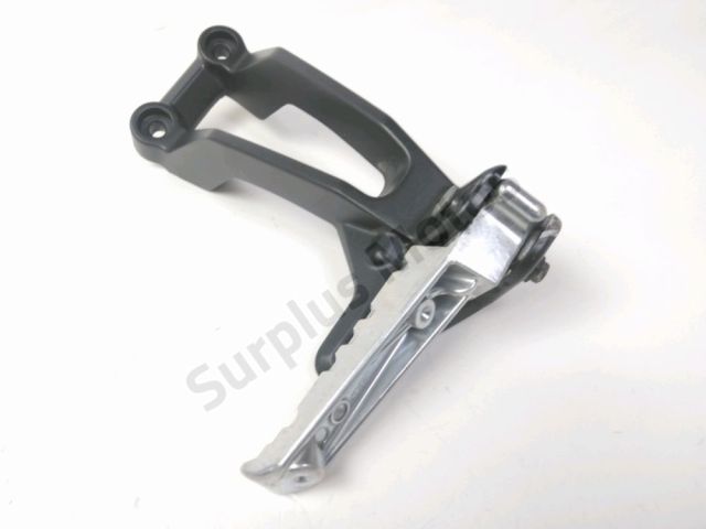 Platine et repose pieds arriere droit occasion YAMAHA MT-09 2016