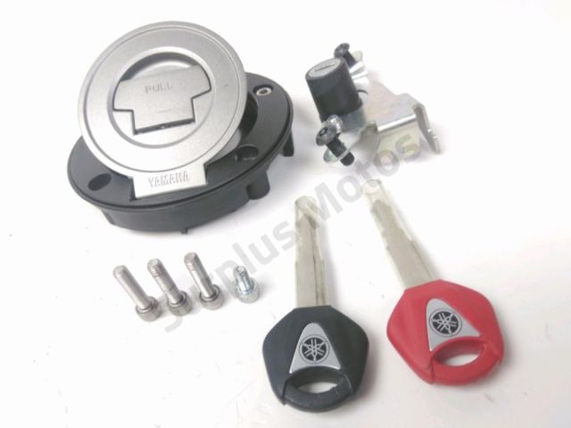 Bouchon de reservoir occasion YAMAHA MT-09 2016