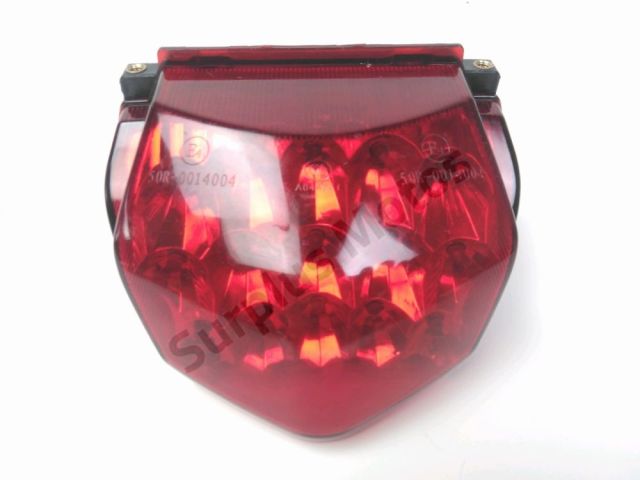 Feu arriere occasion REVATTO RB1 2013