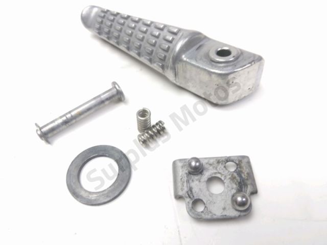 Repose pieds arriere gauche occasion KAWASAKI Z 750 2008