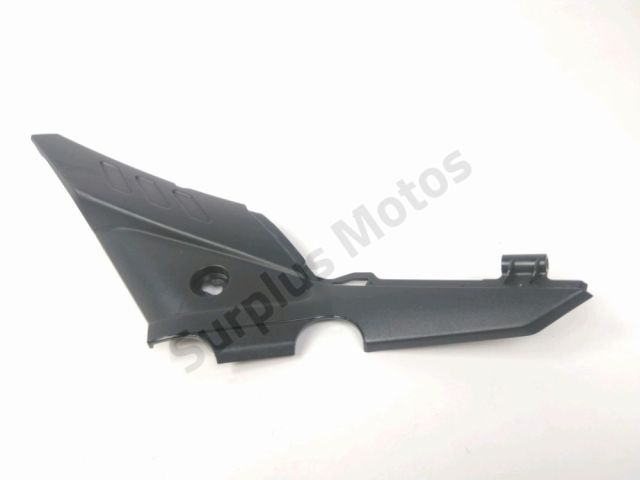 Cache lateral gauche occasion APRILIA SHIVER 2014