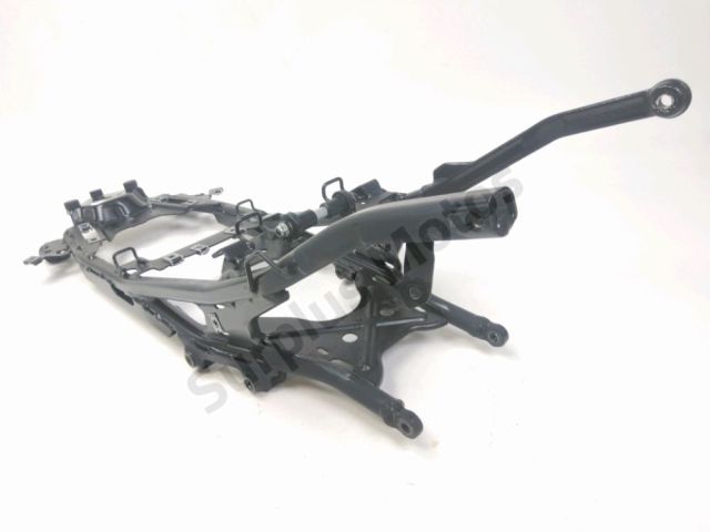 Boucle cadre arriere occasion APRILIA SHIVER 2014