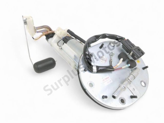 Pompe a essence occasion HONDA VFR 800 2015