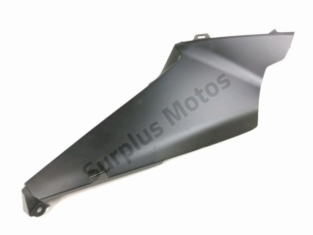 Carenage avant droit occasion HONDA VFR 800 2015