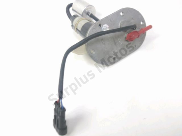 Pompe a essence occasion APRILIA SHIVER 2014