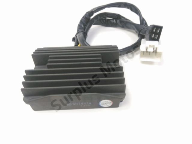 Regulateur de tension occasion GILERA GP 2011