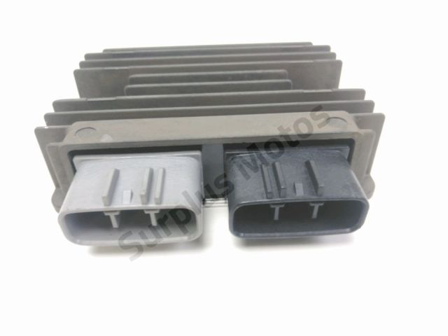 Regulateur de tension occasion PIAGGIO MP3 400 HPE RST CLASSIC 2023