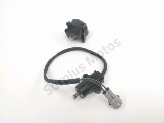 Contacteur de bequille occasion TRIUMPH STREET TRIPLE RS 2023