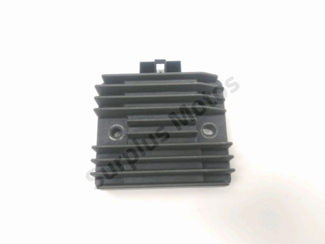 Regulateur de tension occasion YAMAHA XJ6 600 N 2011
