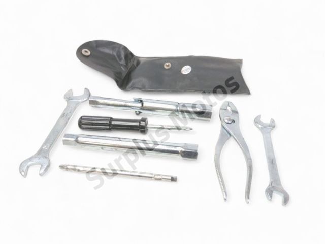 Trousse outil occasion SUZUKI AN 650 BURGMAN 2009