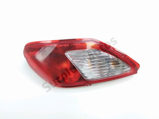 Feu arriere gauche occasion PIAGGIO MP3 400 2011