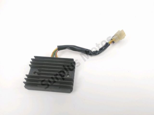 Regulateur de tension occasion MOTO GUZZI V11 2004