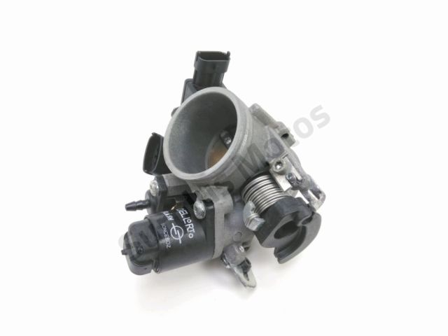 Corps d'injection droit occasion KTM DUKE 390 2013