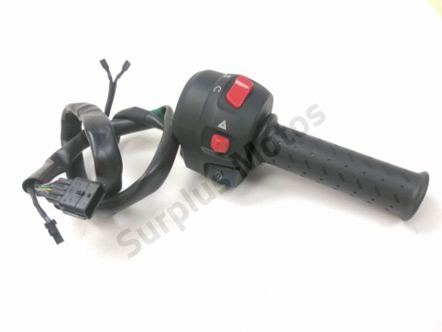 Commodo droit occasion TRIUMPH SPEED 2024