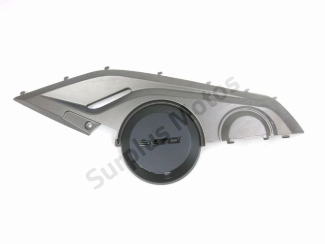 Cache lateral droit occasion KYMCO AK 2018