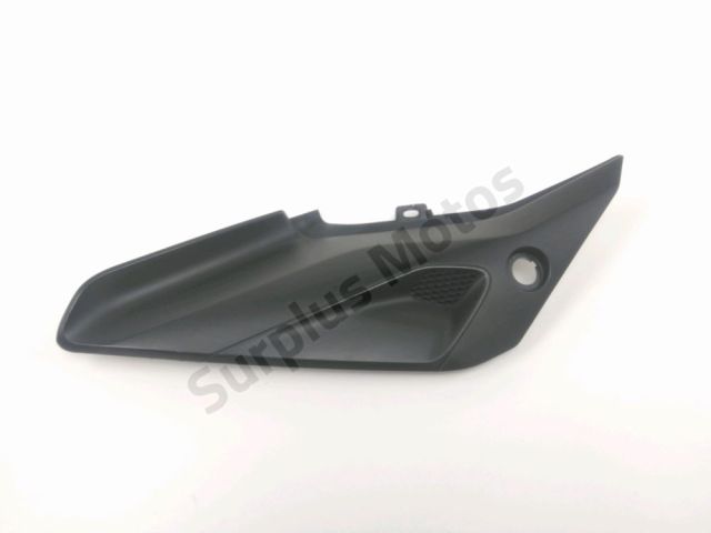 Cache lateral gauche occasion TRIUMPH TRIDENT 2022