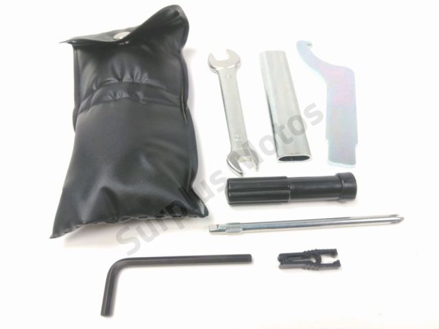 Trousse outil occasion HONDA CB 750 HORNET R 2025