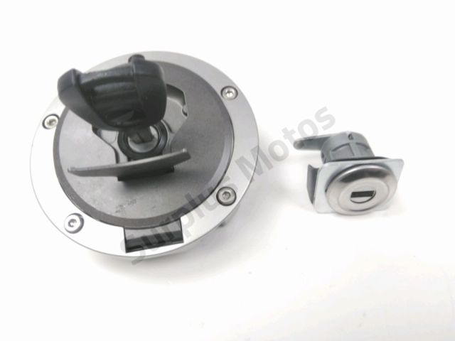 Bouchon de reservoir occasion HONDA CB 750 HORNET R 2025