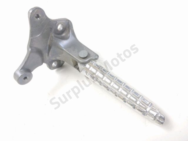 Platine et repose pieds arriere droit occasion YAMAHA CZD 300 X-MAX 2018