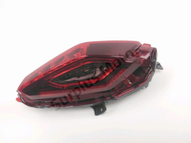 Feu arriere droit occasion YAMAHA YP 125 X-MAX 2024