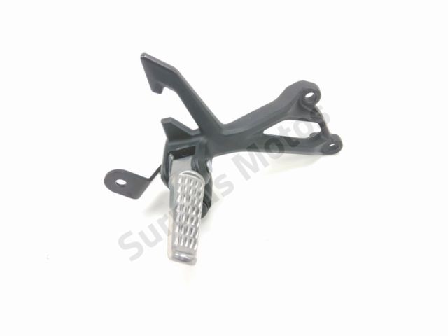 Platine et repose pieds arriere droit occasion KAWASAKI Z 900 2022