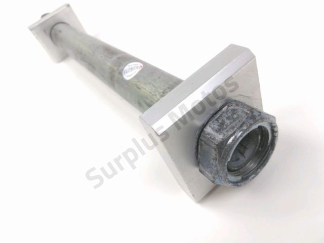 Axe de roue arriere occasion YAMAHA FZ8 800 2014