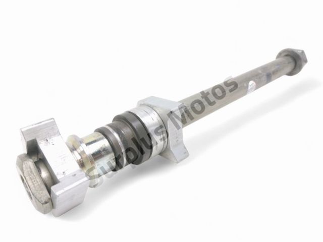 Axe de roue arriere occasion TRIUMPH STREET TRIPLE R 2015