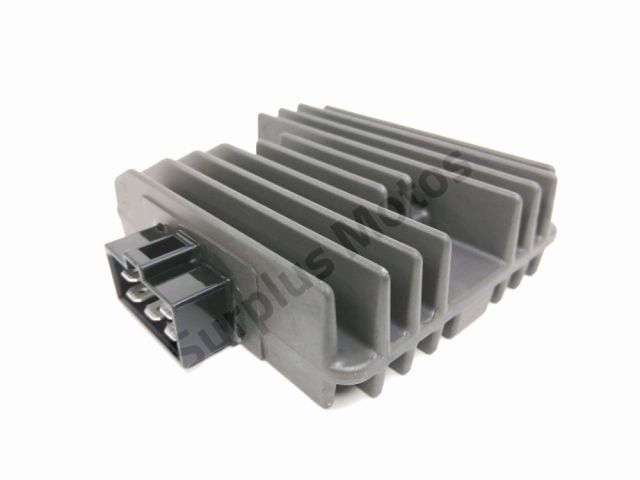 Regulateur de tension occasion YAMAHA XJ6 600 N 2013