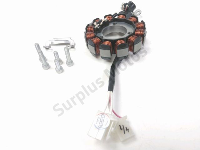 Stator occasion YAMAHA YZF-R 2023