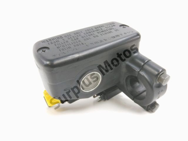 Maitre cylindre frein av complet occasion HONDA CBR 1100 XX 1997