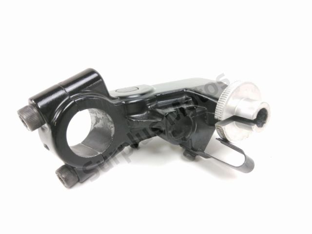 Cocotte gauche occasion TRIUMPH STREET TRIPLE R 2015