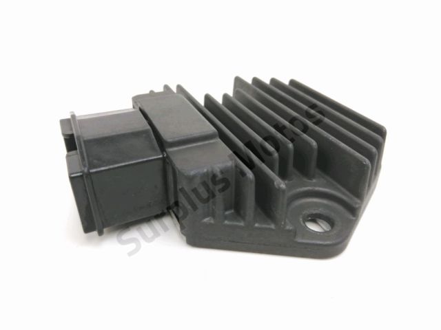 Regulateur de tension occasion HONDA CBR 1100 XX 1997