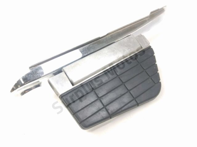Platine et repose pieds arriere droit occasion HONDA GL 1500 GOLDWING 1997