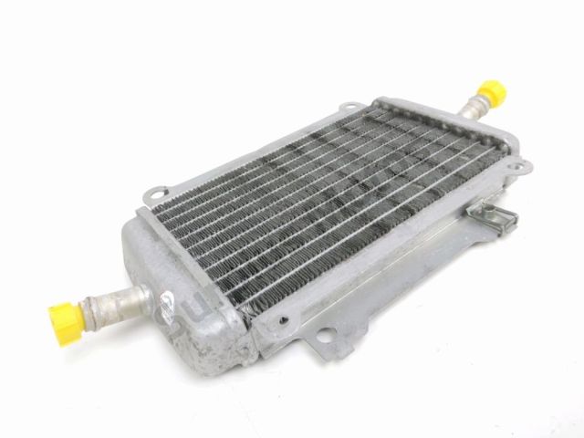 Radiateur eau droit occasion VESPA GRANTURISMO 2006