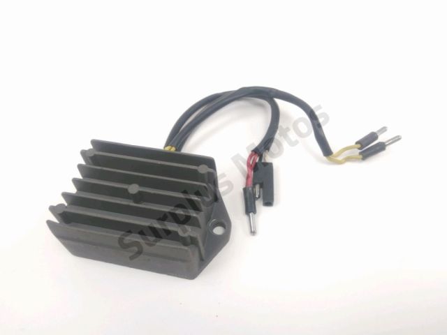 Regulateur de tension occasion DUCATI SS 750 1994