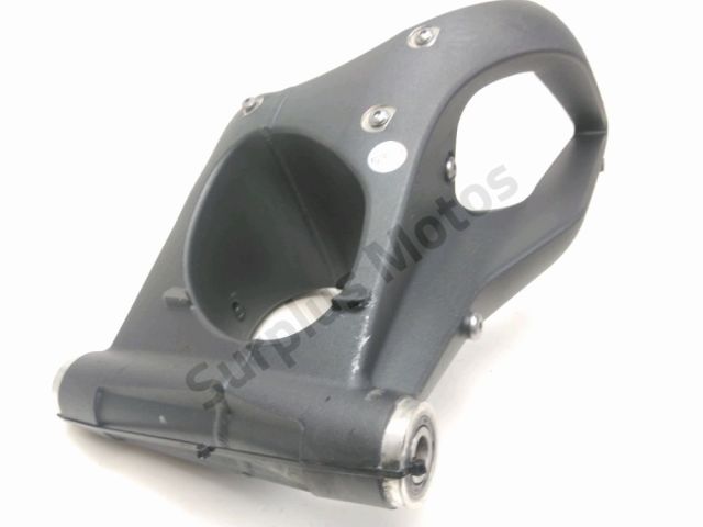 Bras oscillant complet occasion TRIUMPH STREET TRIPLE 2011