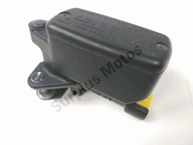 Maitre cylindre frein av complet occasion HONDA CBF 600 2006