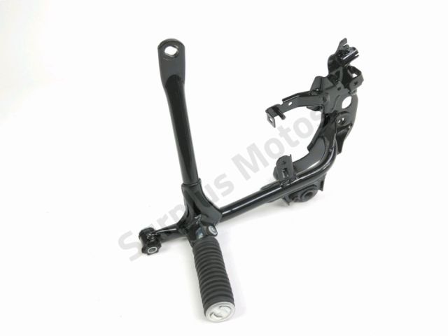 Platine et repose pieds arriere droit occasion HONDA CBF 125 2024