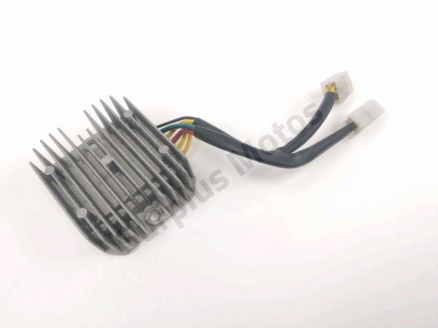 Regulateur de tension occasion KYMCO AK 2019