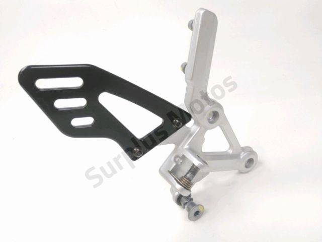 Platine avant droite complete occasion APRILIA SHIVER 2019