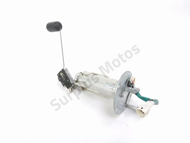 Pompe a essence occasion SUZUKI GSR  2011