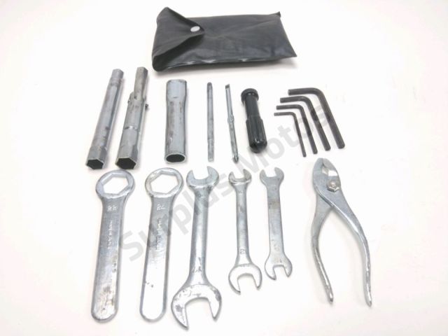 Trousse outil occasion SUZUKI DL 650 V-STROM 2007