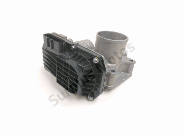 Corps d'injection droit occasion TRIUMPH TRIDENT 2022