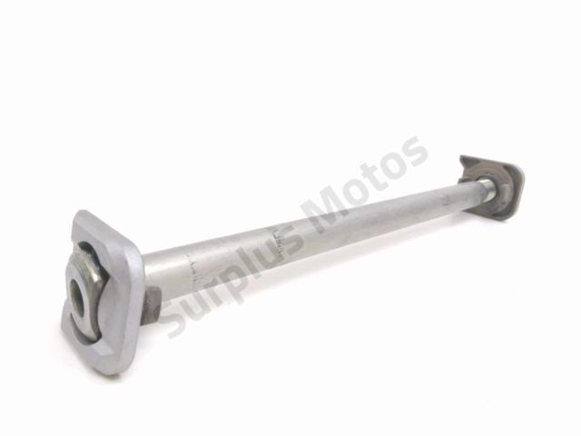 Axe de roue arriere occasion TRIUMPH TRIDENT 2022