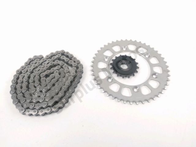 Kit chaine complet occasion CF MOTO MT EXPLORE 2025