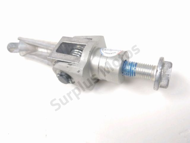 Repose pieds avant droit occasion SUZUKI GSXR 600 2008