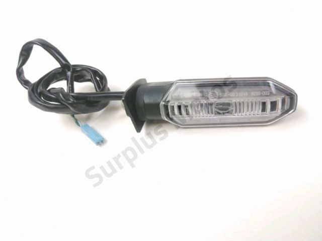 Clignotant arriere d occasion HONDA CBR 650 R 2021