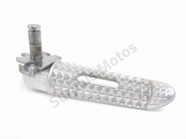 Repose pieds arriere droit occasion TRIUMPH STREET TRIPLE R 2014