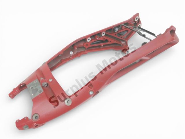 Boucle cadre arriere occasion TRIUMPH STREET TRIPLE R 2014